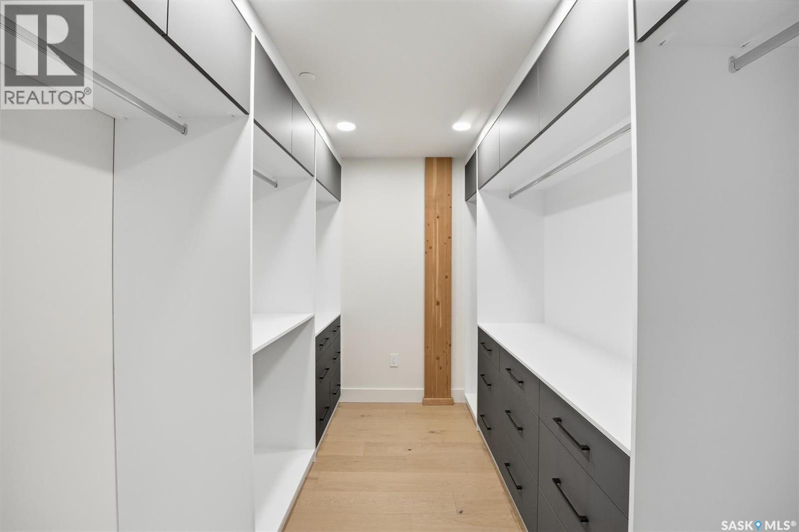 3 212 Saskatchewan Crescent E, Saskatoon, Saskatchewan  S7N 0X6 - Photo 30 - SK024454