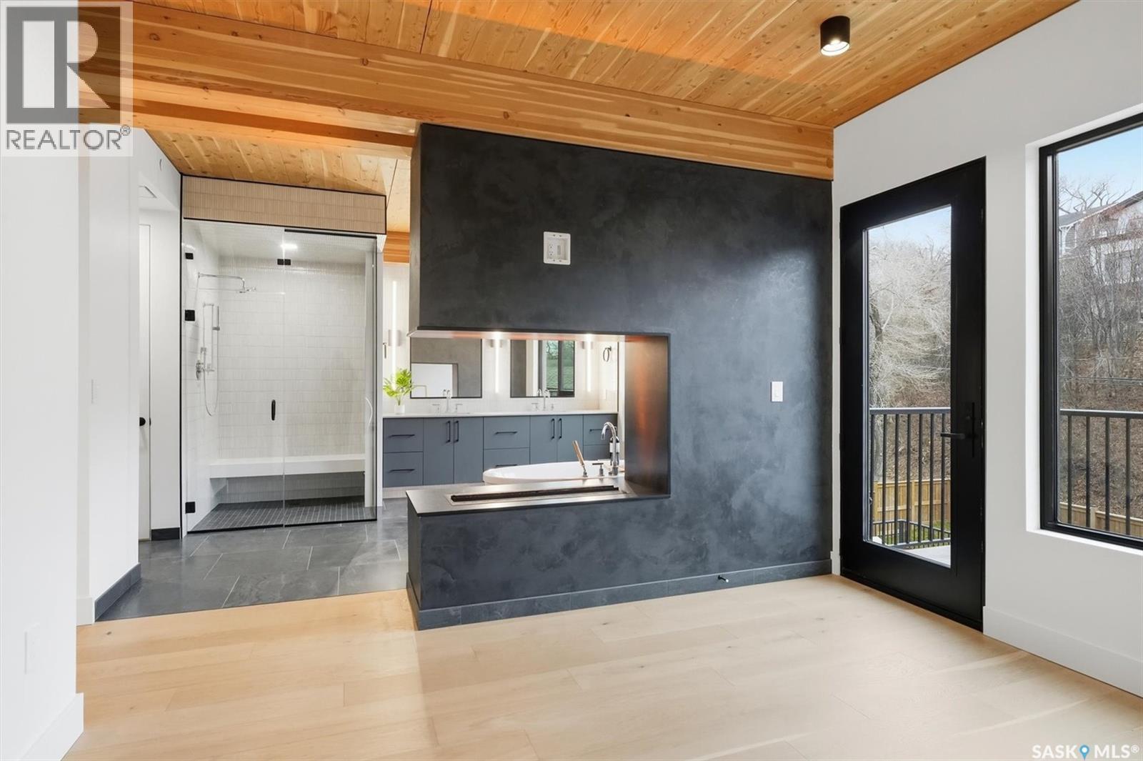 3 212 Saskatchewan Crescent E, Saskatoon, Saskatchewan  S7N 0X6 - Photo 24 - SK024454