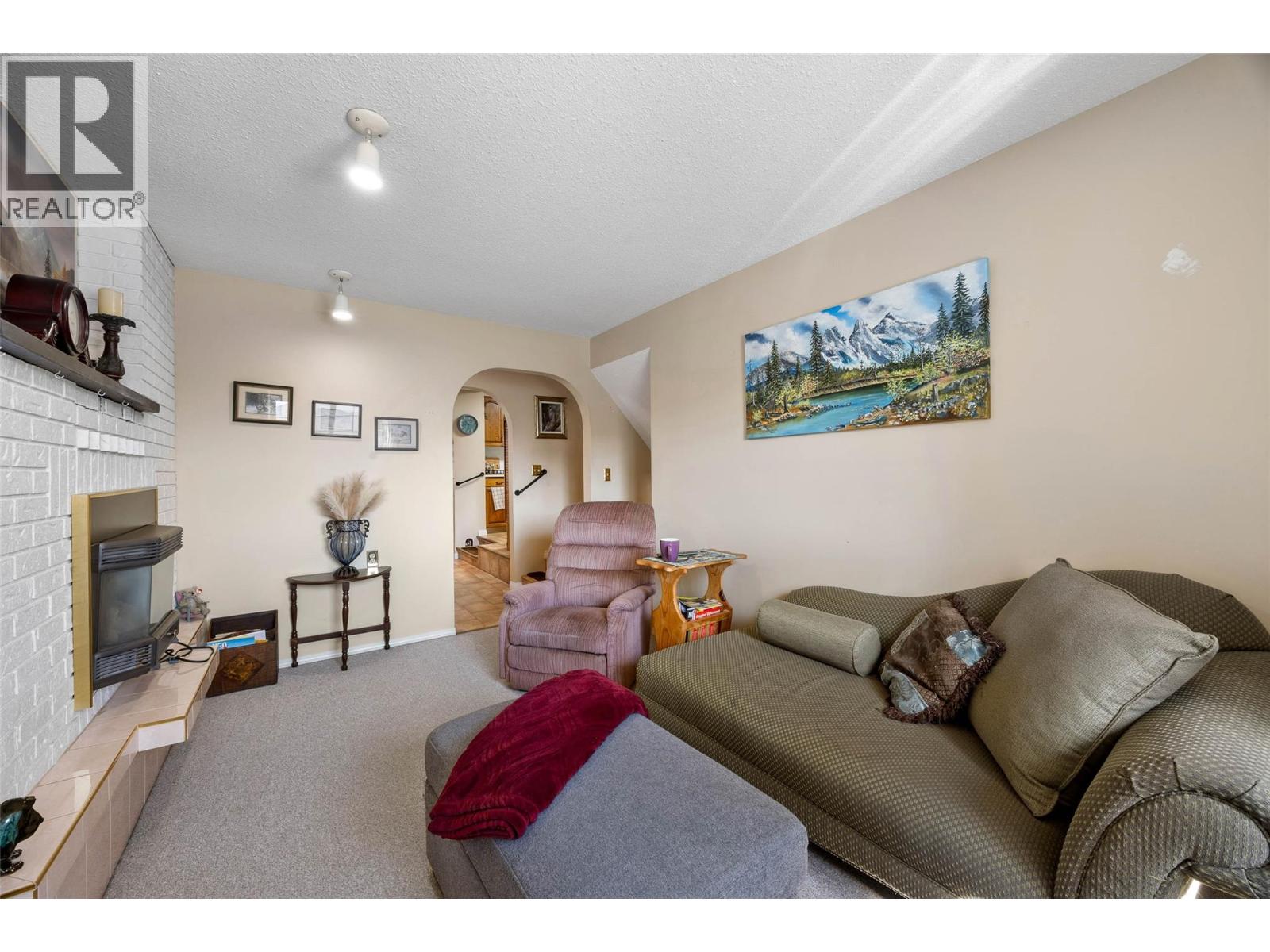 820 Ollek Street, Kamloops, British Columbia  V2B 5A9 - Photo 15 - 10369757