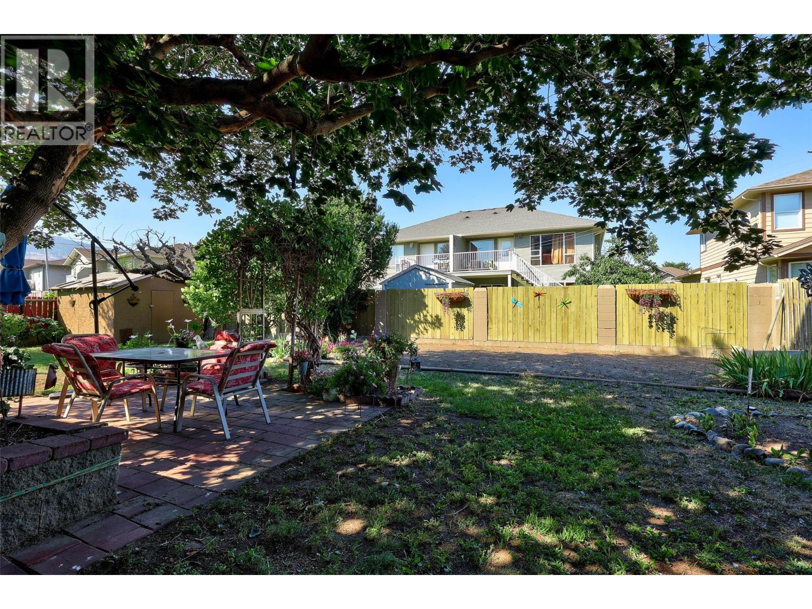 820 Ollek Street, Kamloops, British Columbia  V2B 5A9 - Photo 42 - 10369757