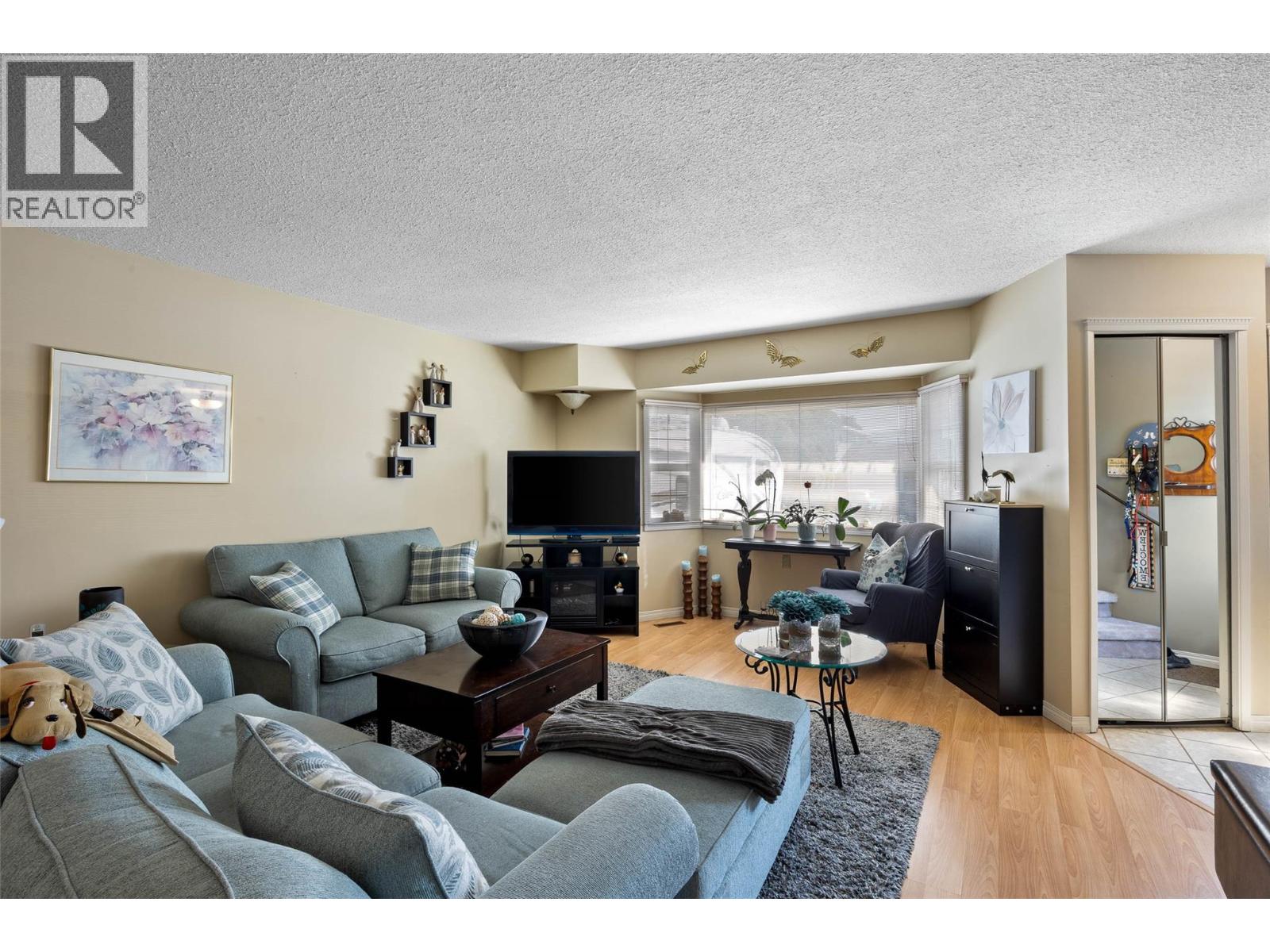 820 Ollek Street, Kamloops, British Columbia  V2B 5A9 - Photo 7 - 10369757