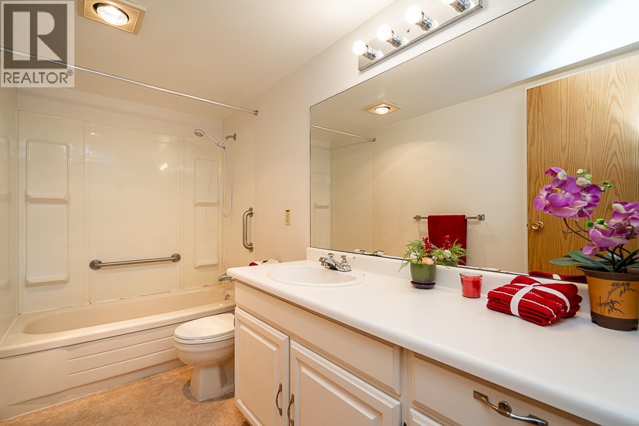 201 550 Eighth Street, New Westminster, British Columbia  V3M 3R9 - Photo 22 - R3069279