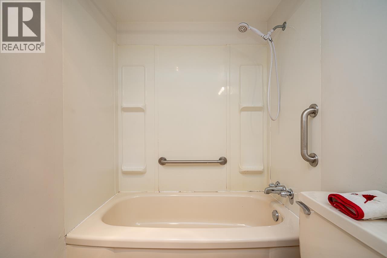 201 550 Eighth Street, New Westminster, British Columbia  V3M 3R9 - Photo 23 - R3069279