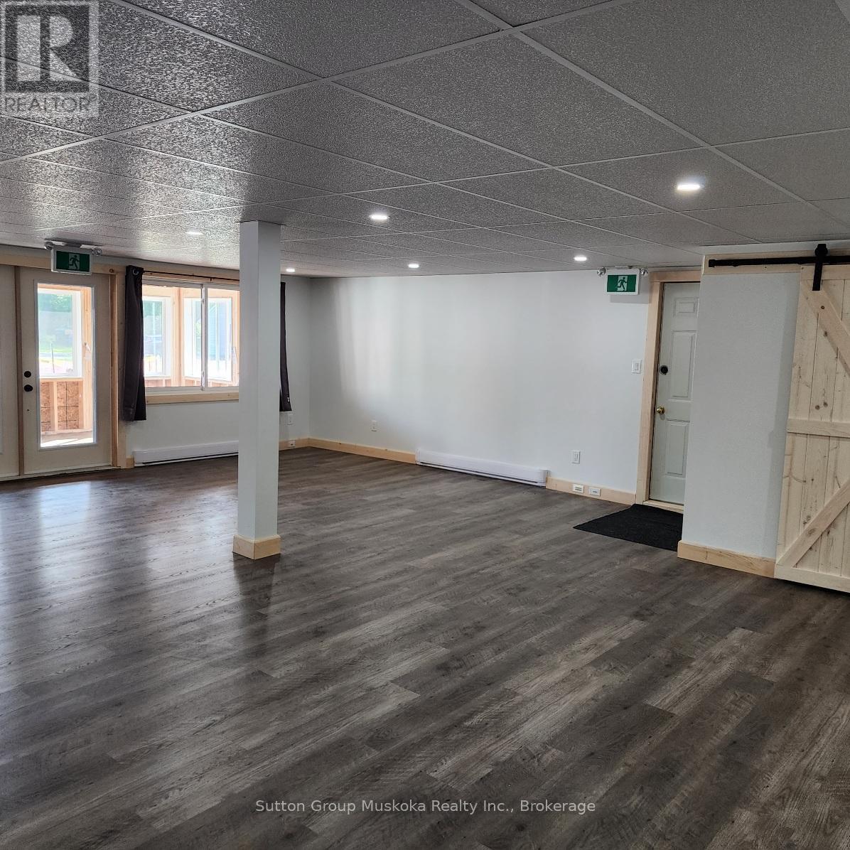 2831 Highway 60 Highway, Lake Of Bays, Ontario P0A 1H0 - Photo 2 - X12083903