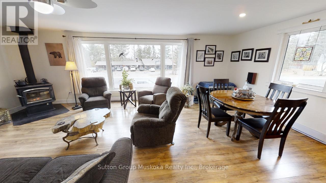 2831 Highway 60 Highway, Lake Of Bays, Ontario P0A 1H0 - Photo 10 - X12083903