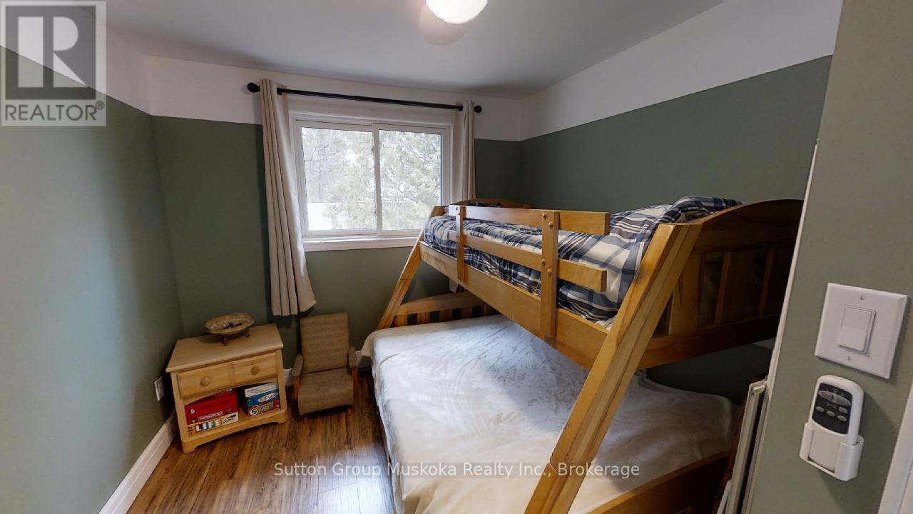 2831 Highway 60 Highway, Lake Of Bays, Ontario P0A 1H0 - Photo 18 - X12083903