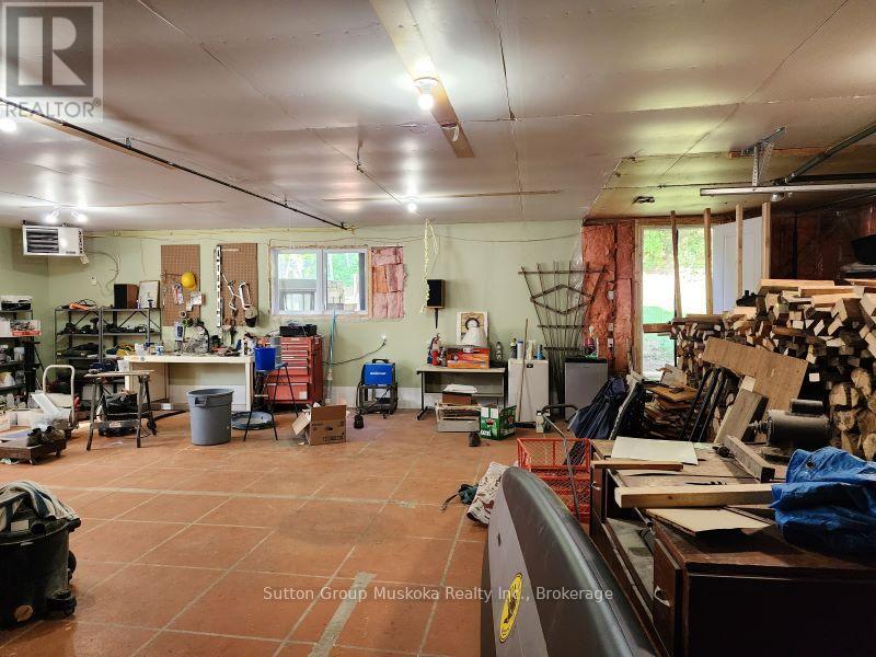 2831 Highway 60 Highway, Lake Of Bays, Ontario P0A 1H0 - Photo 31 - X12083903