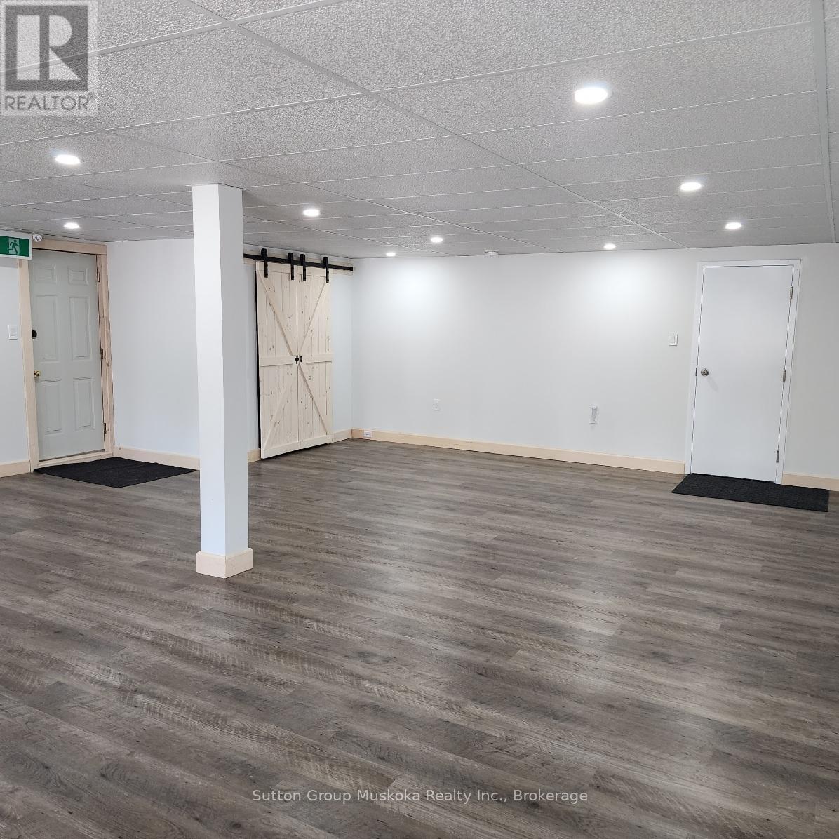 2831 Highway 60 Highway, Lake Of Bays, Ontario P0A 1H0 - Photo 3 - X12083903