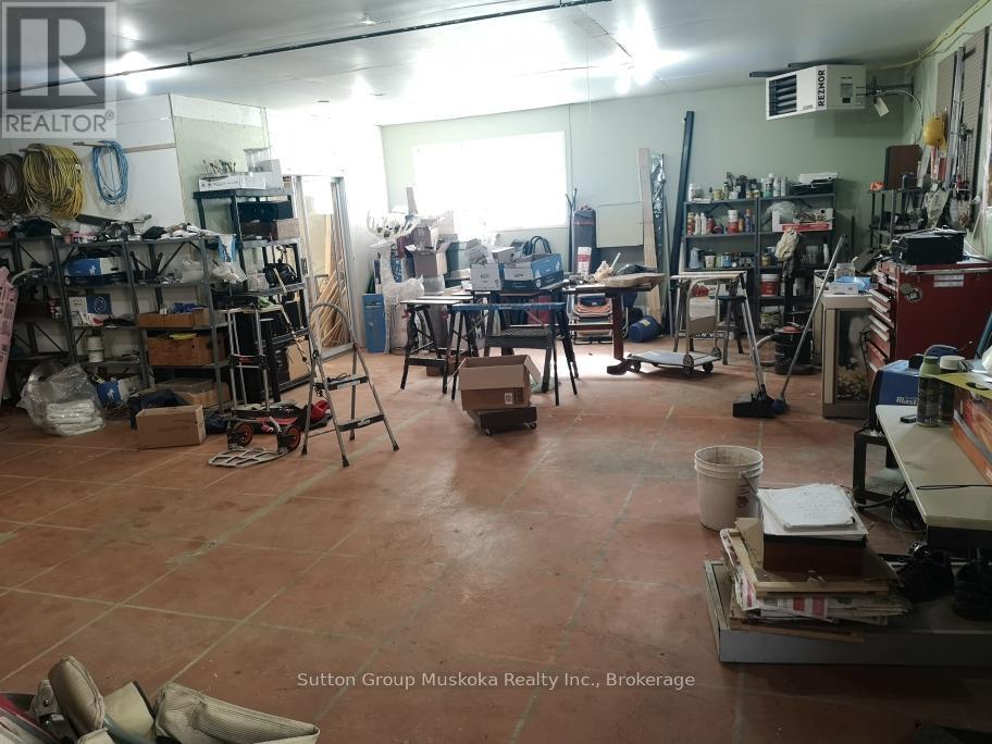 2831 Highway 60 Highway, Lake Of Bays, Ontario P0A 1H0 - Photo 27 - X12097700