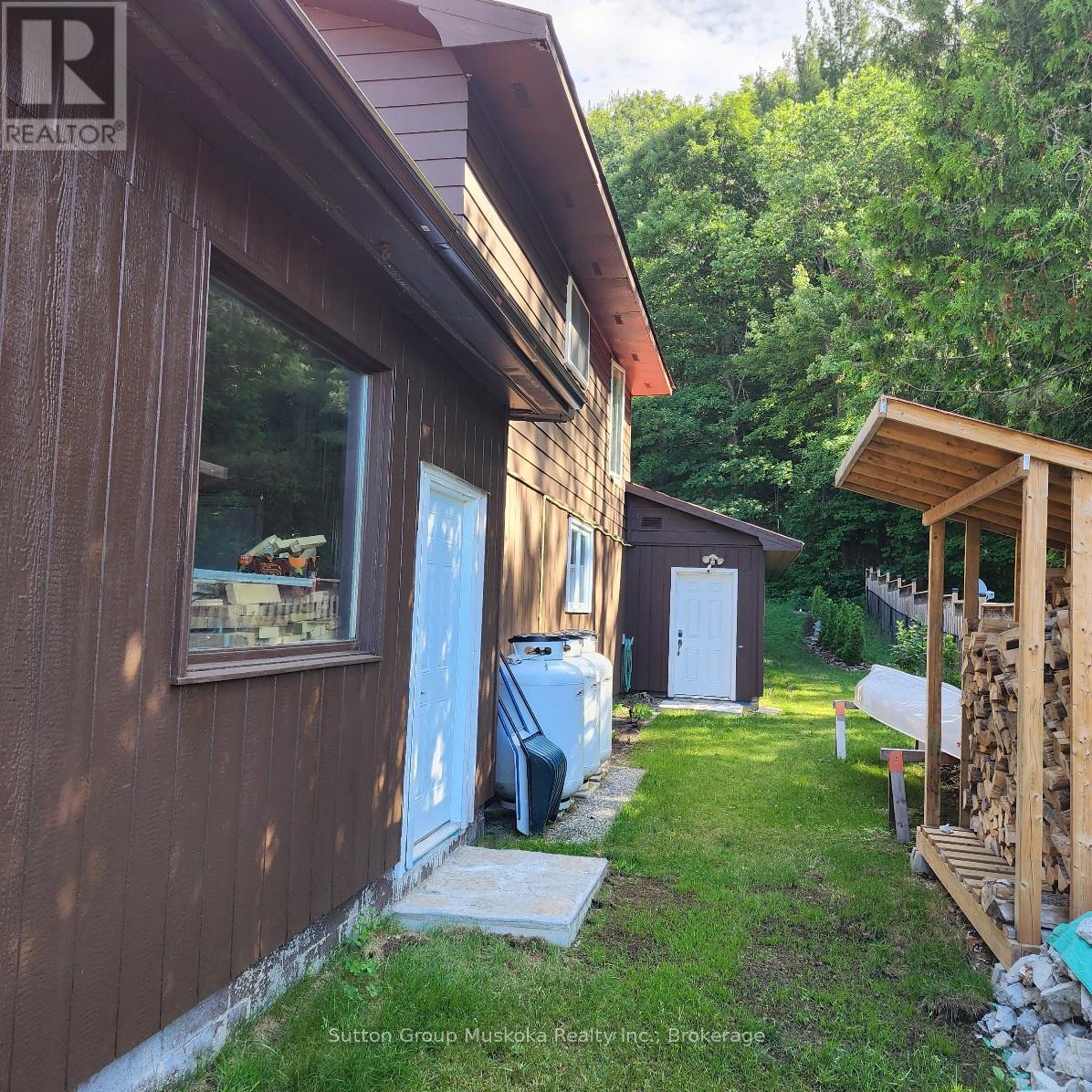 2831 Highway 60 Highway, Lake Of Bays, Ontario P0A 1H0 - Photo 37 - X12097700