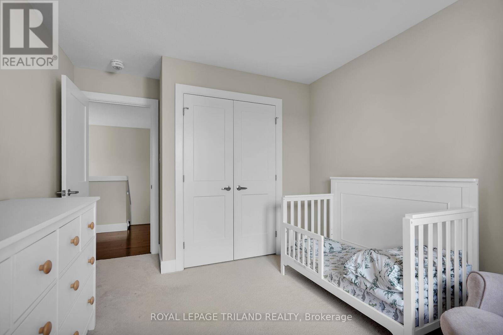 Photo 32 of 44 for 521 Sophia Crescent