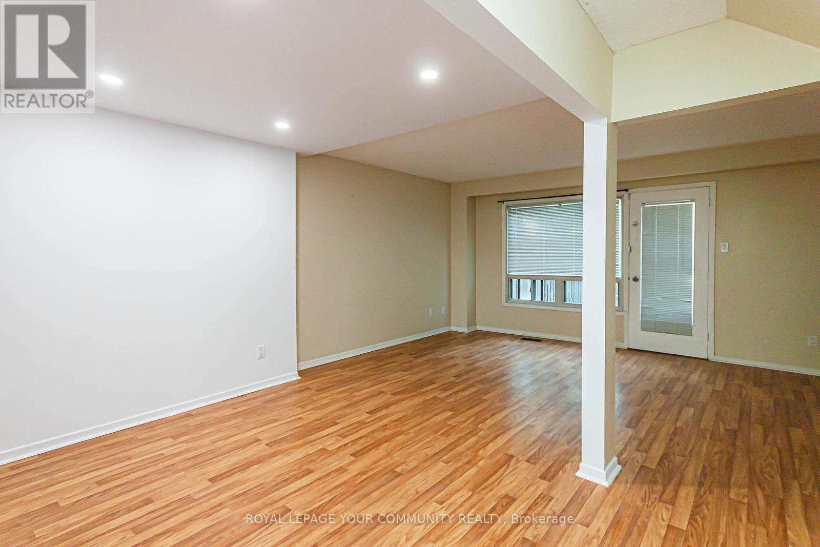 22 - 189 Springhead Gardens, Richmond Hill, Ontario  L4C 5C7 - Photo 3 - N12567194