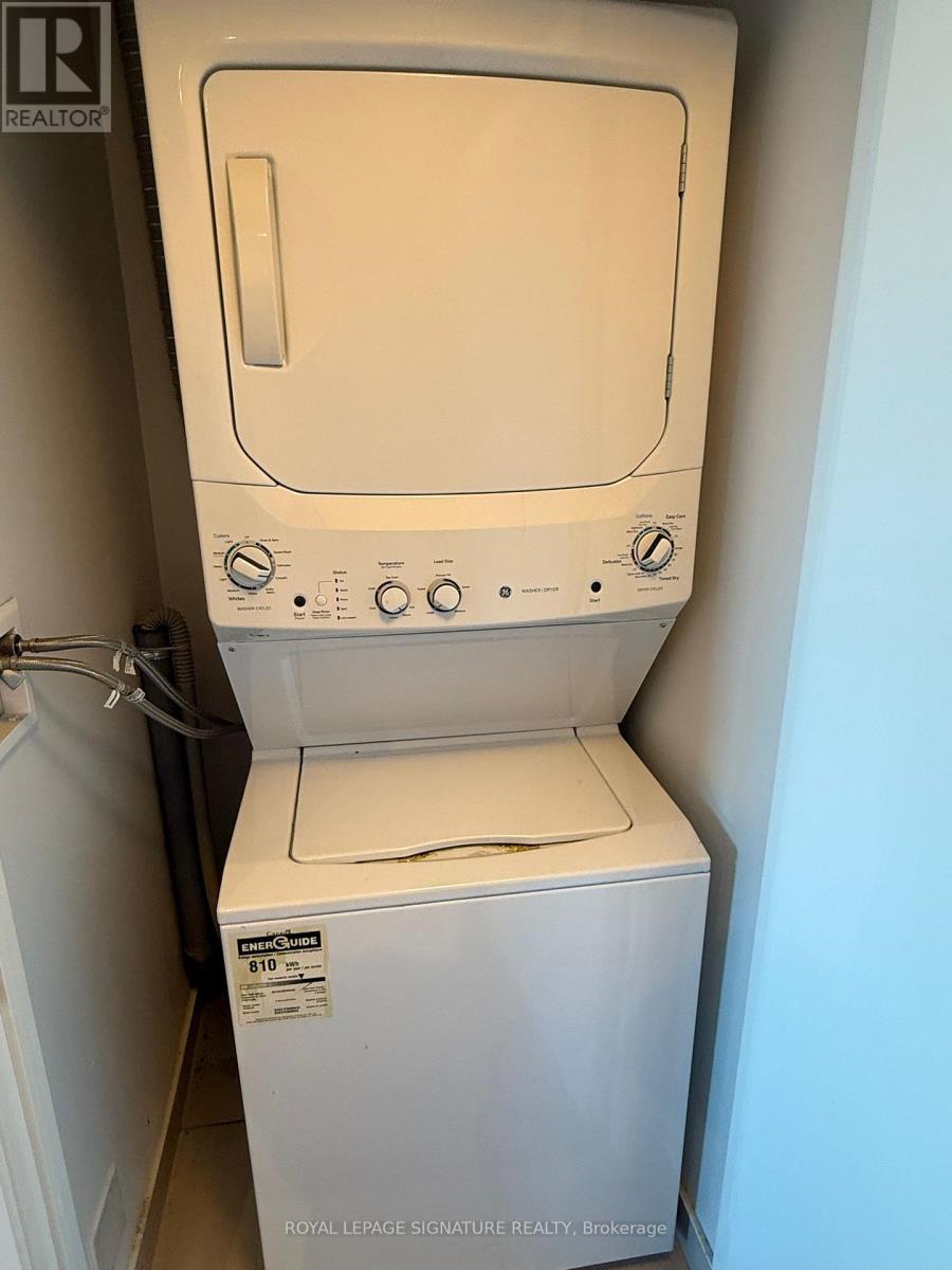 1812 - 2520 Eglinton Avenue W, Mississauga, Ontario  L5M 0Y4 - Photo 6 - W12566134