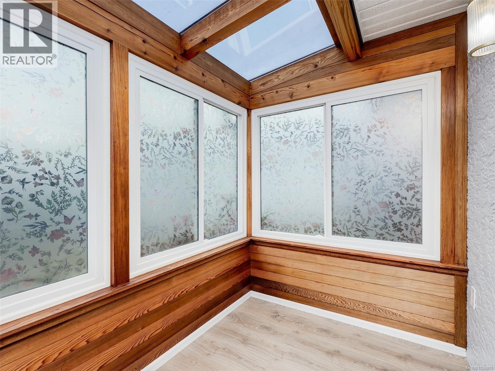 4220 Wakefield Pl, Saanich, British Columbia  V8N 6E5 - Photo 26 - 1020970