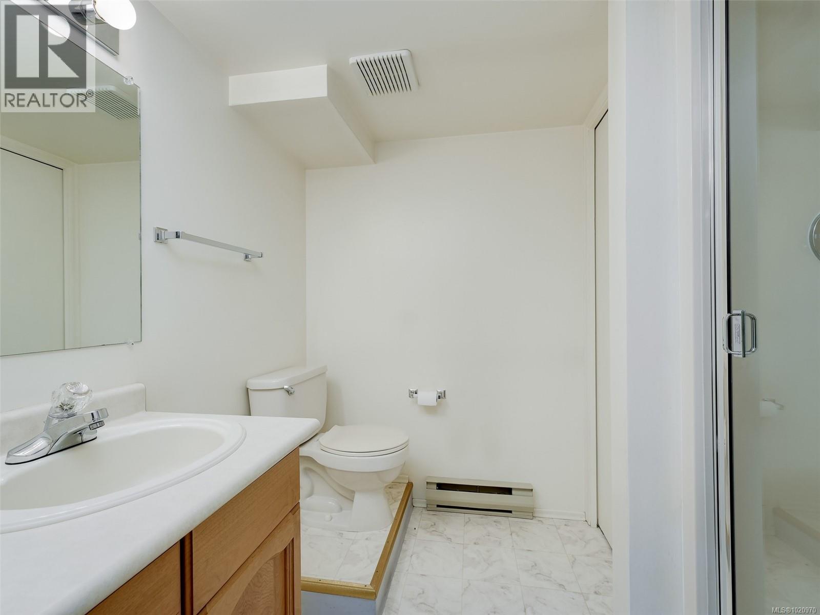 4220 Wakefield Pl, Saanich, British Columbia  V8N 6E5 - Photo 30 - 1020970