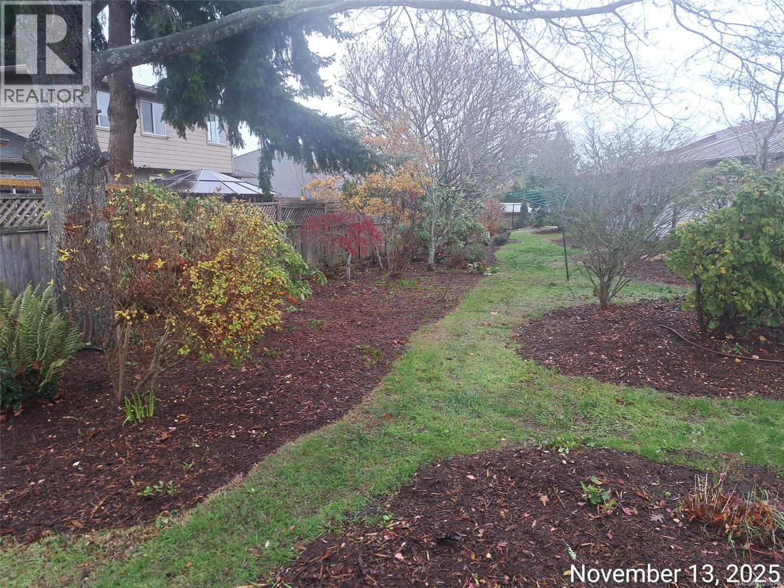 4220 Wakefield Pl, Saanich, British Columbia  V8N 6E5 - Photo 35 - 1020970