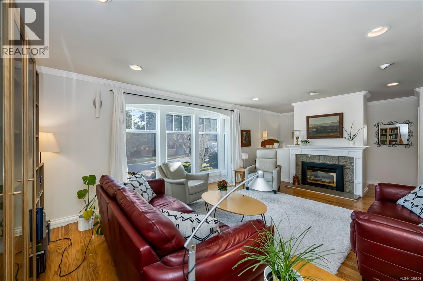 4386 Chartwell Dr, Saanich, British Columbia  V8N 2R3 - Photo 10 - 1020956