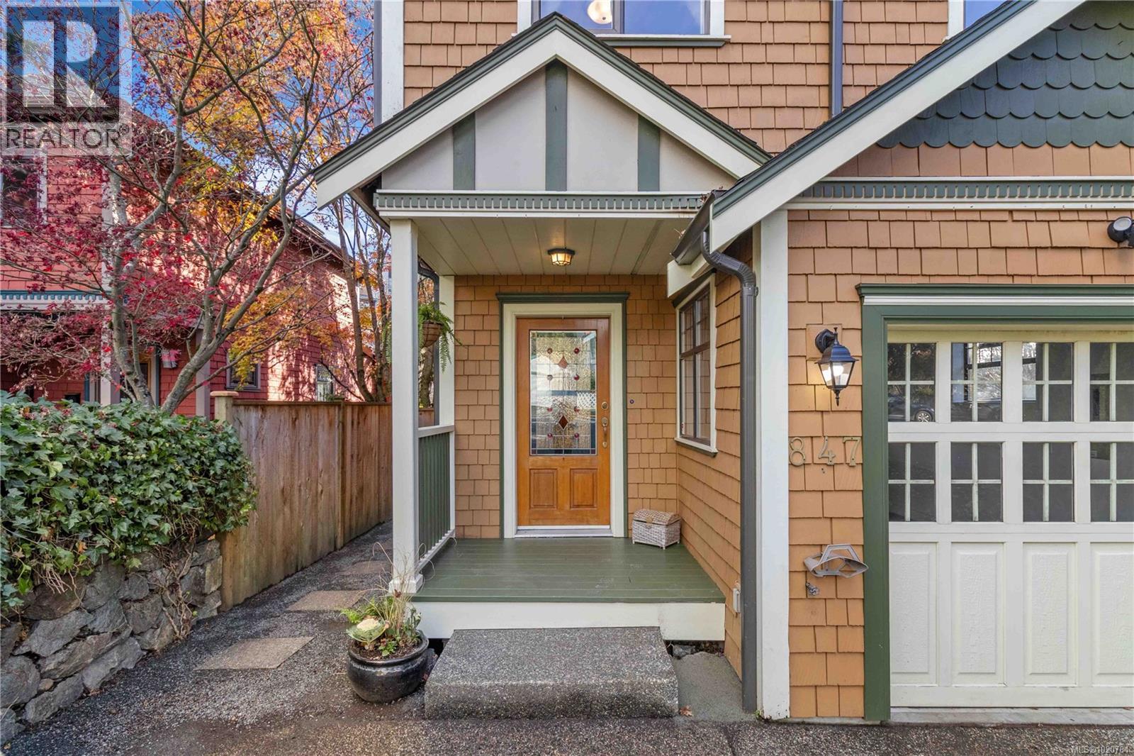 847 Wollaston St, Esquimalt, British Columbia  V9A 5A9 - Photo 10 - 1020764