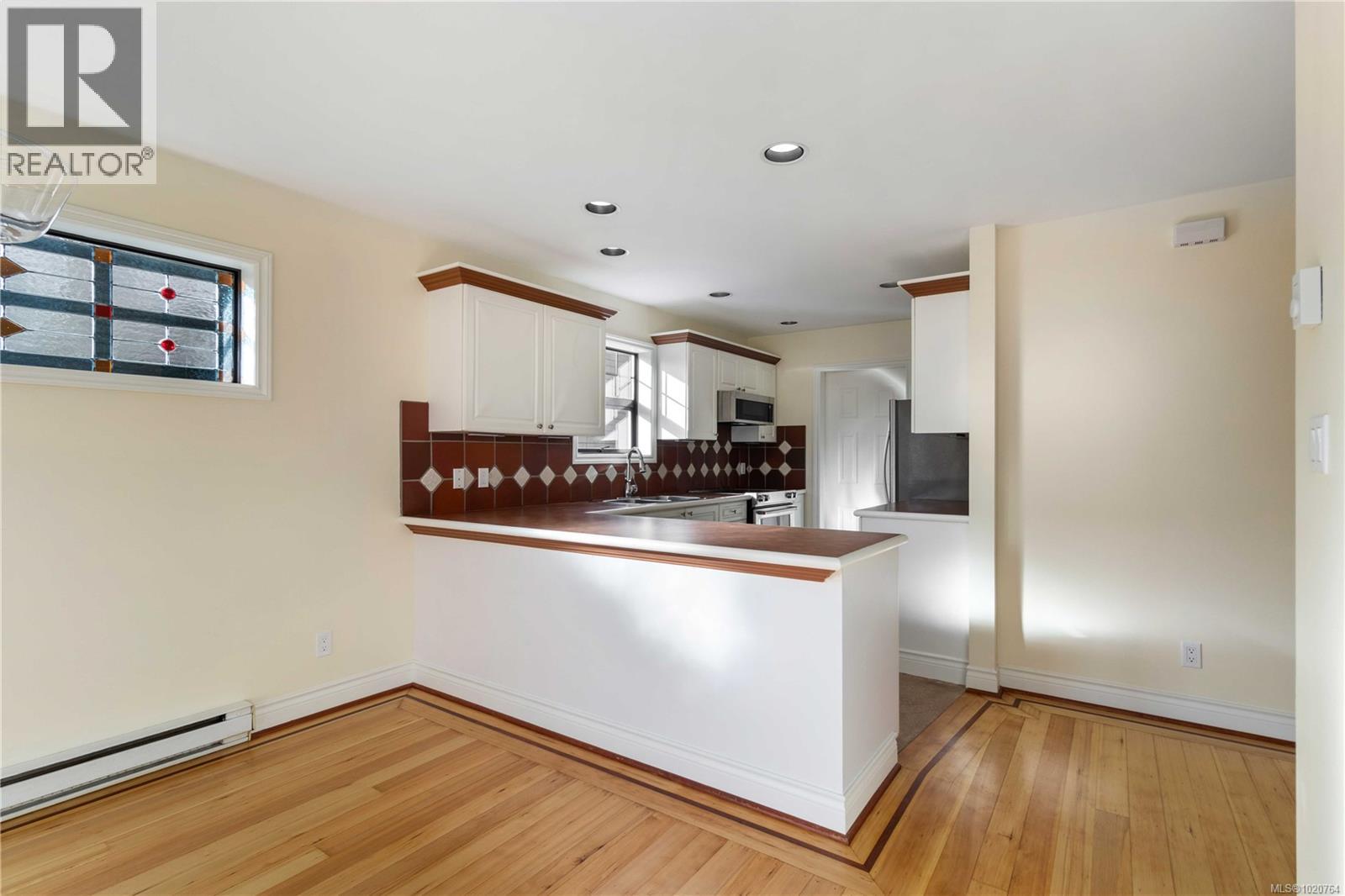 847 Wollaston St, Esquimalt, British Columbia  V9A 5A9 - Photo 19 - 1020764