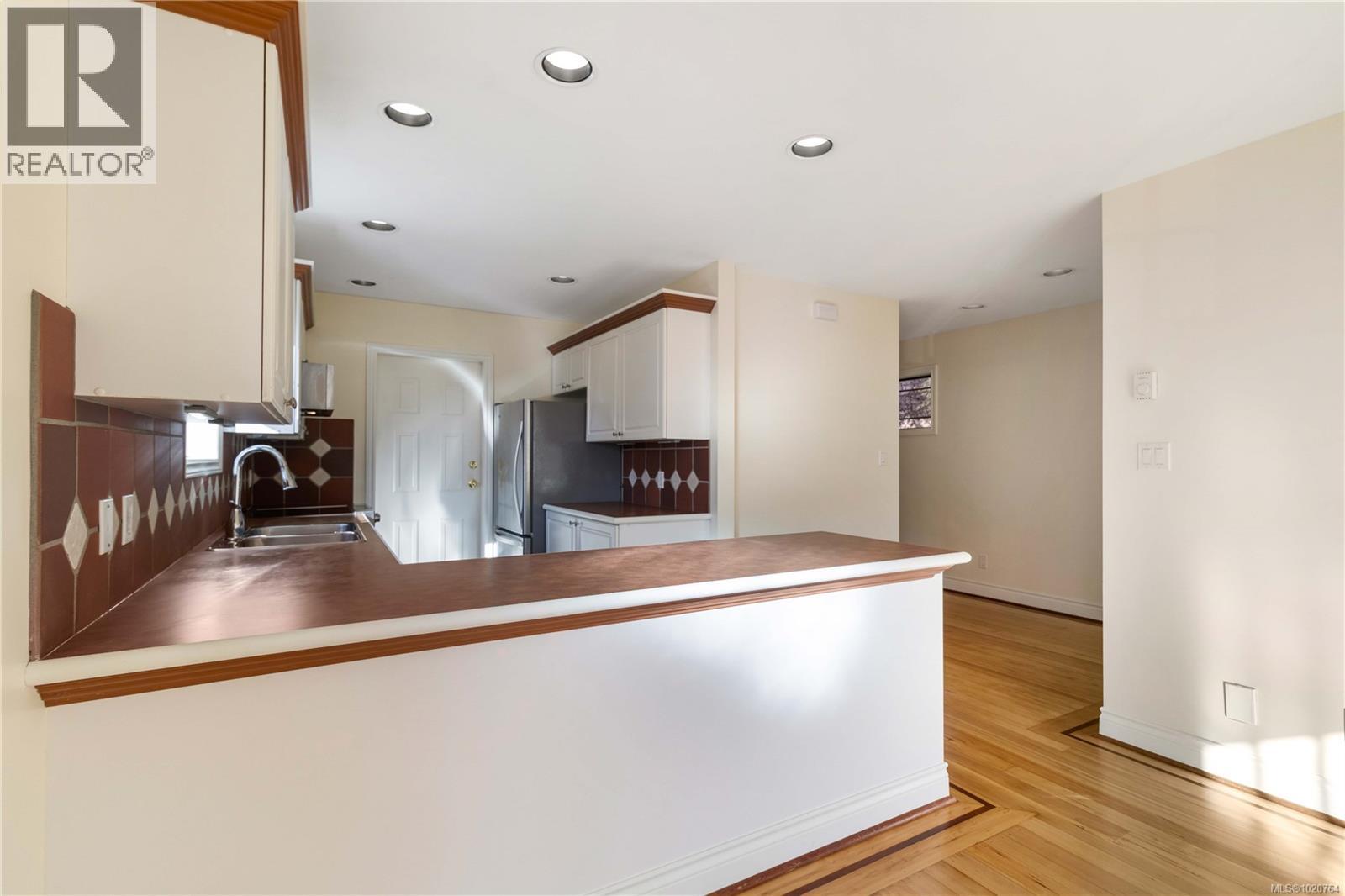 847 Wollaston St, Esquimalt, British Columbia  V9A 5A9 - Photo 22 - 1020764