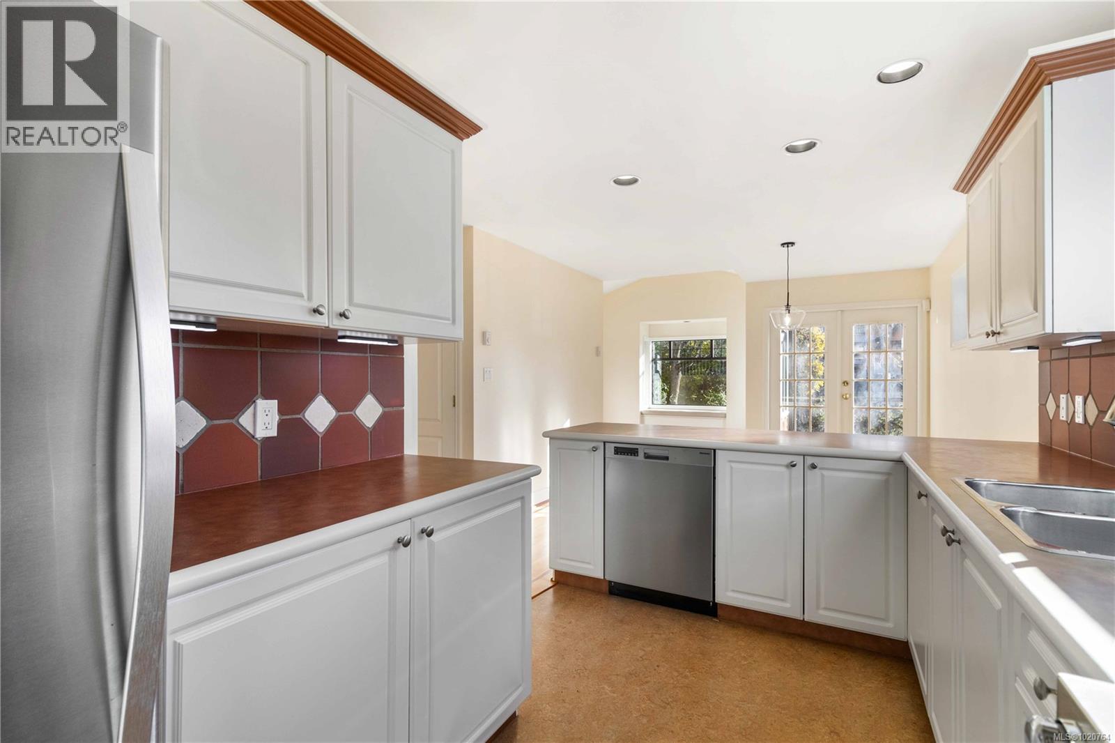 847 Wollaston St, Esquimalt, British Columbia  V9A 5A9 - Photo 26 - 1020764