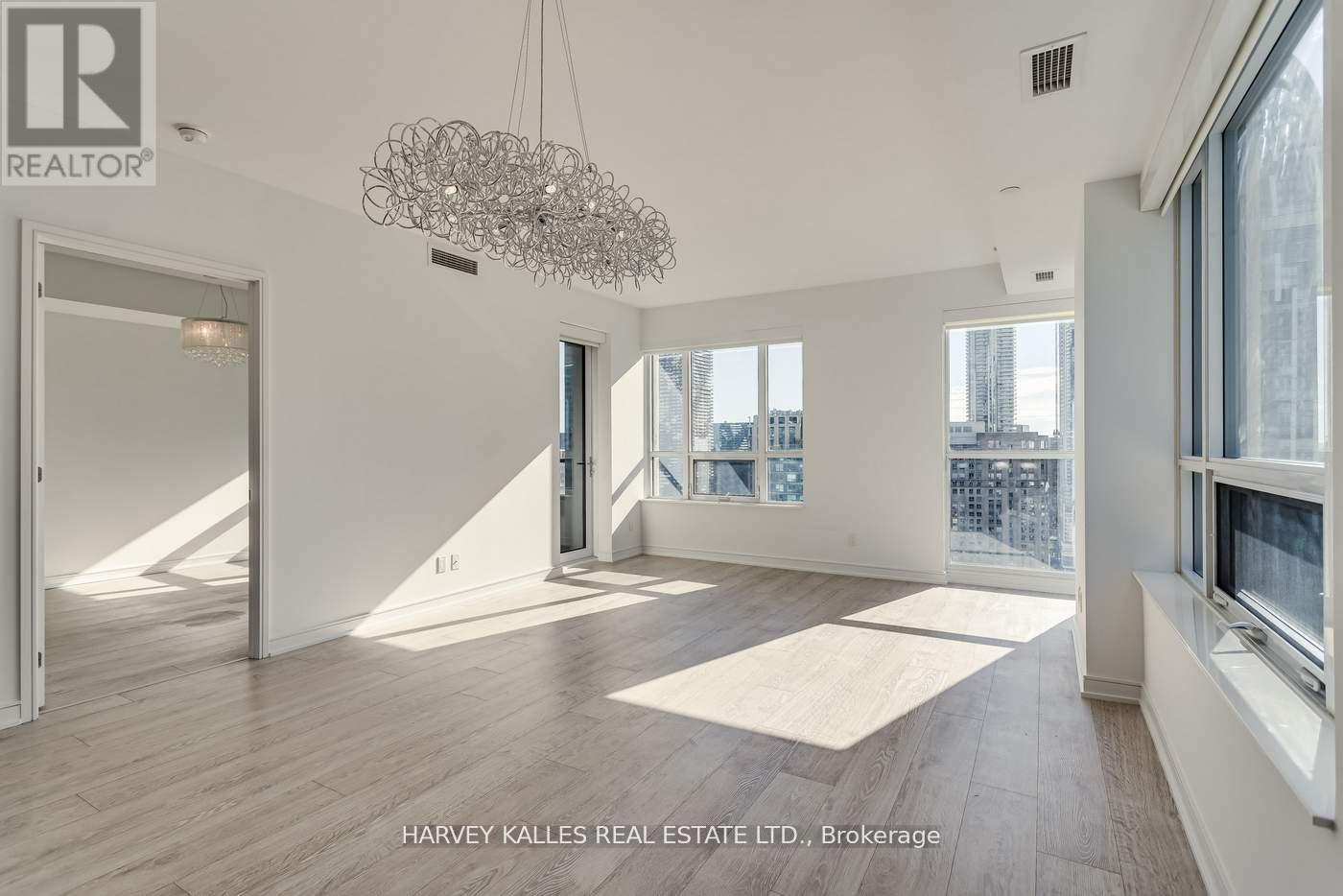 2709 - 88 Scott Street, Toronto, Ontario  M5E 0A9 - Photo 14 - C12567350