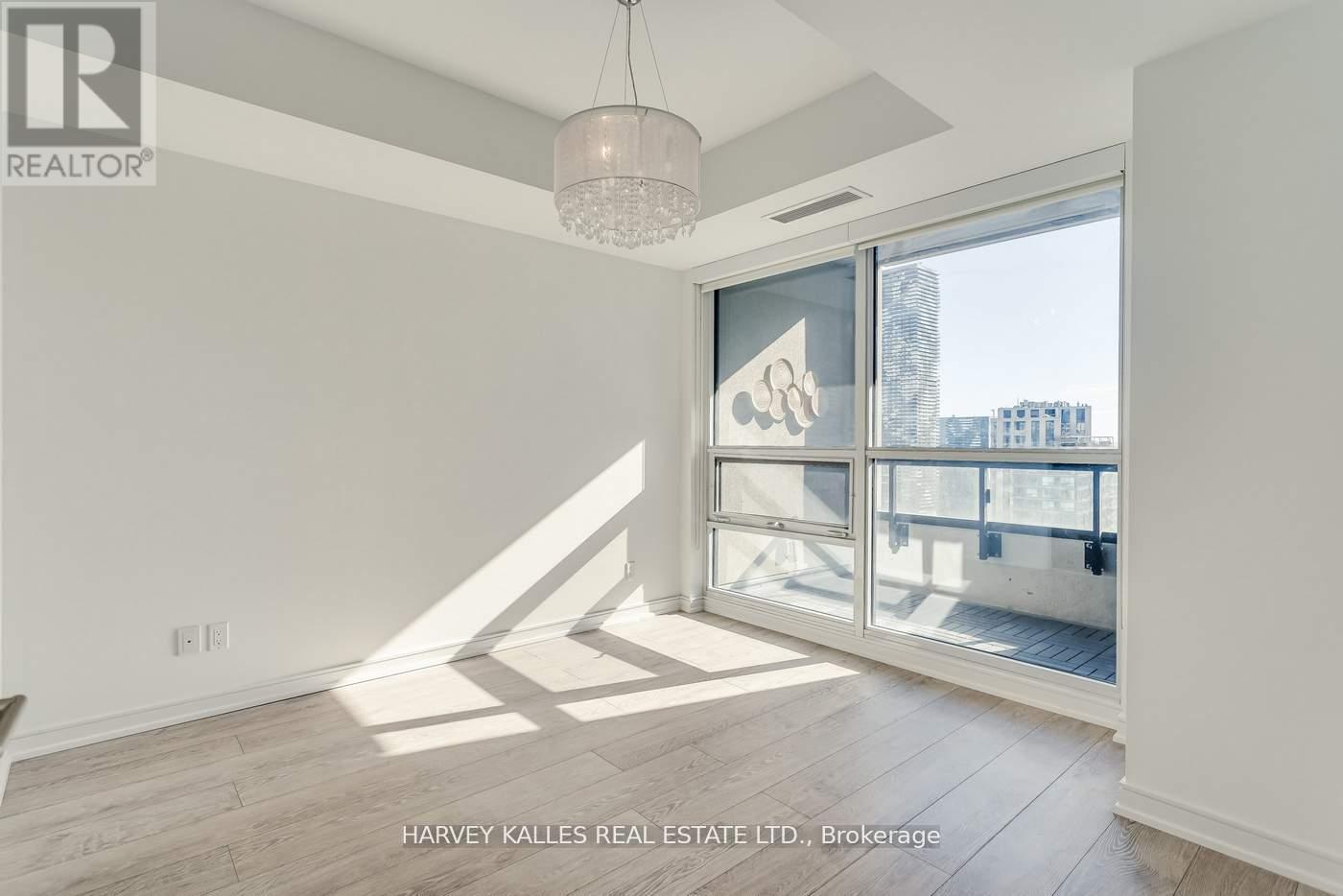 2709 - 88 Scott Street, Toronto, Ontario  M5E 0A9 - Photo 35 - C12567350