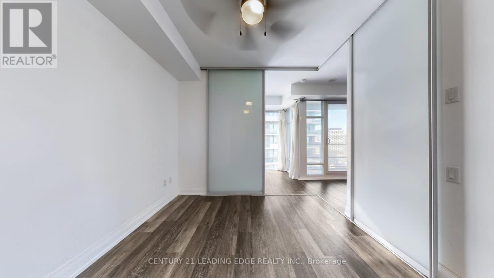 3809 - 2191 Yonge Street, Toronto, Ontario  M4S 3H8 - Photo 15 - C12567356