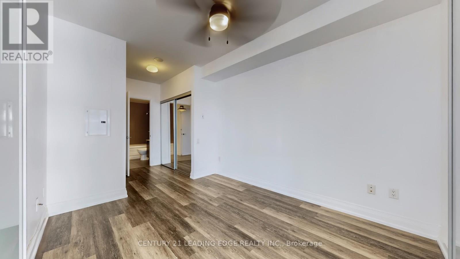 3809 - 2191 Yonge Street, Toronto, Ontario  M4S 3H8 - Photo 17 - C12567356