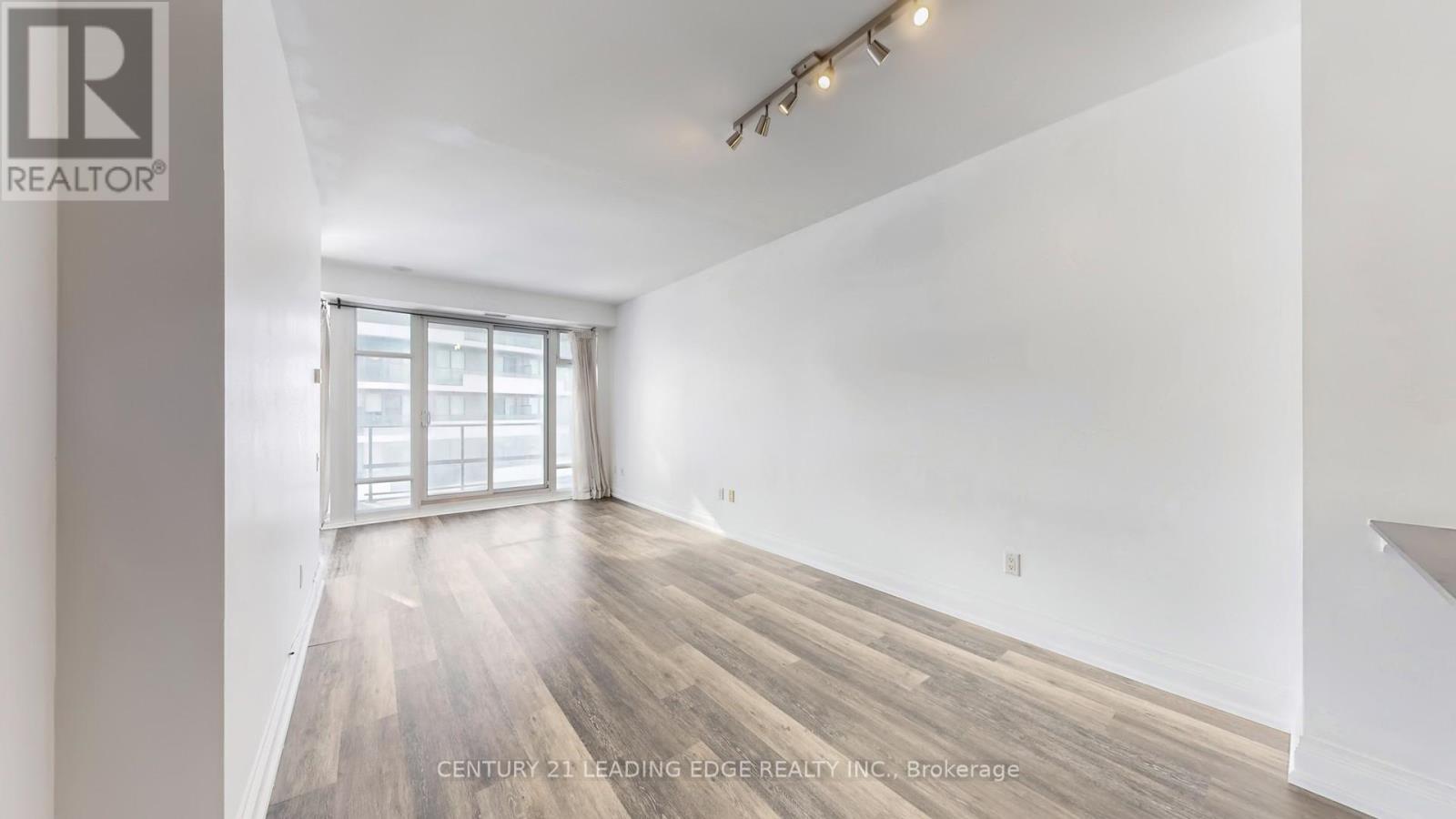 3809 - 2191 Yonge Street, Toronto, Ontario  M4S 3H8 - Photo 4 - C12567356