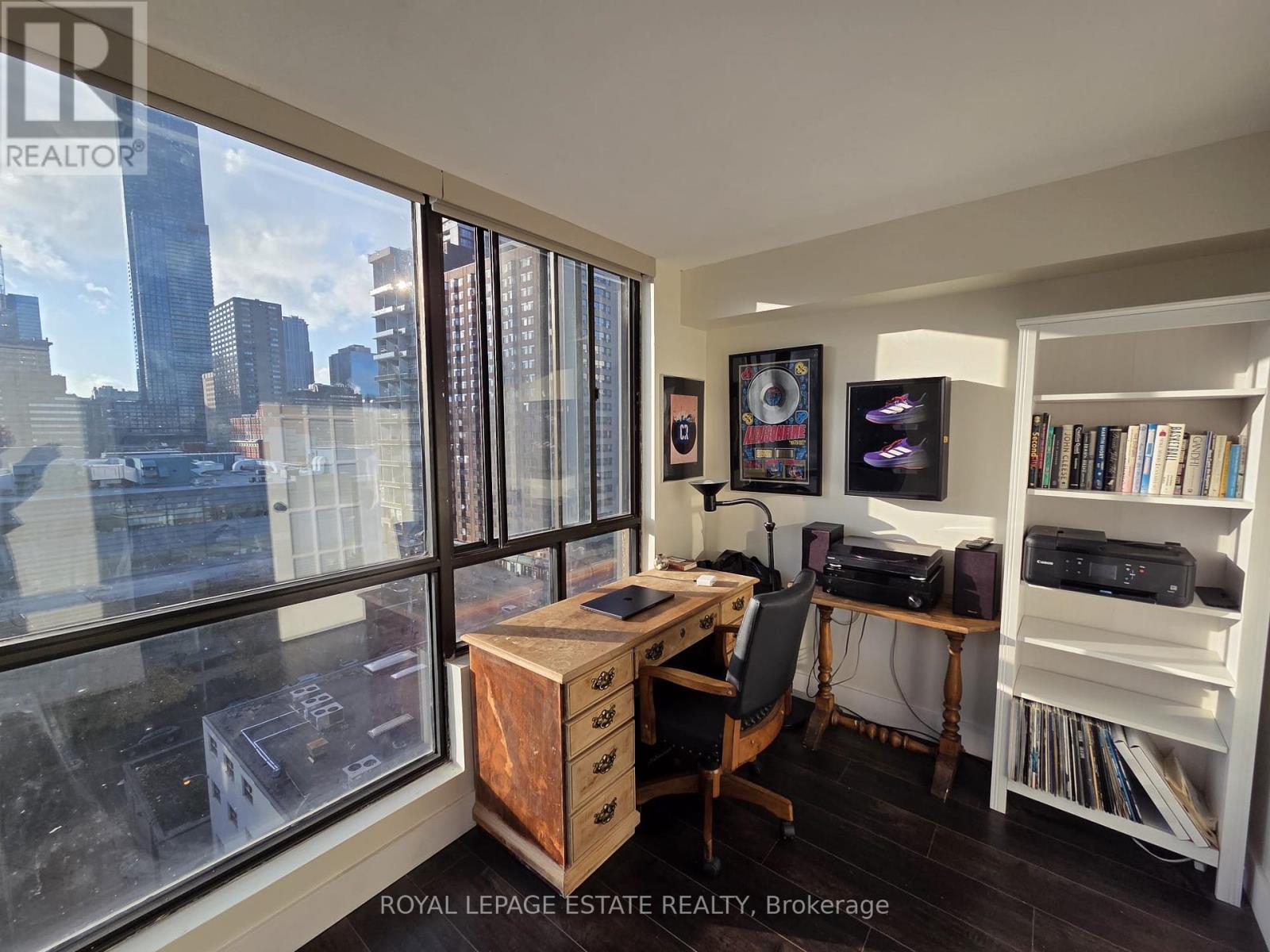 1111 - 117 Gerrard Street E, Toronto, Ontario  M5B 2L4 - Photo 11 - C12567394