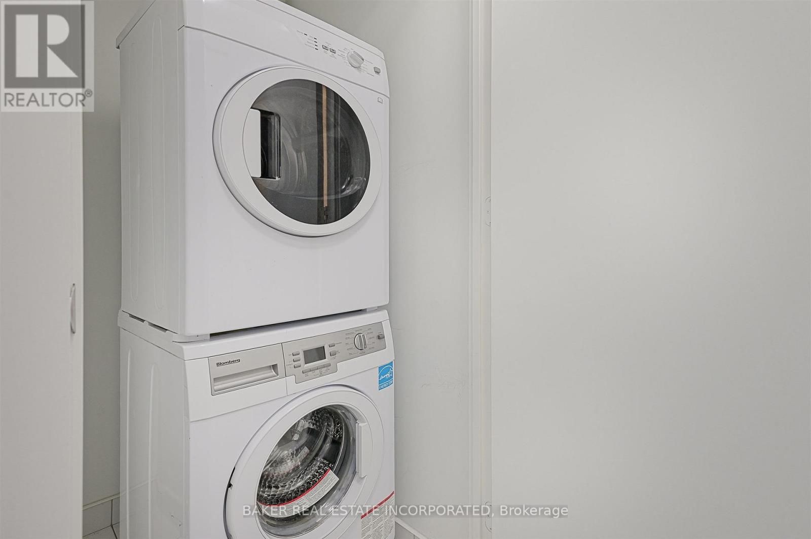 219 - 501 St Clair Avenue W, Toronto, Ontario  M5P 0A2 - Photo 23 - C12567444