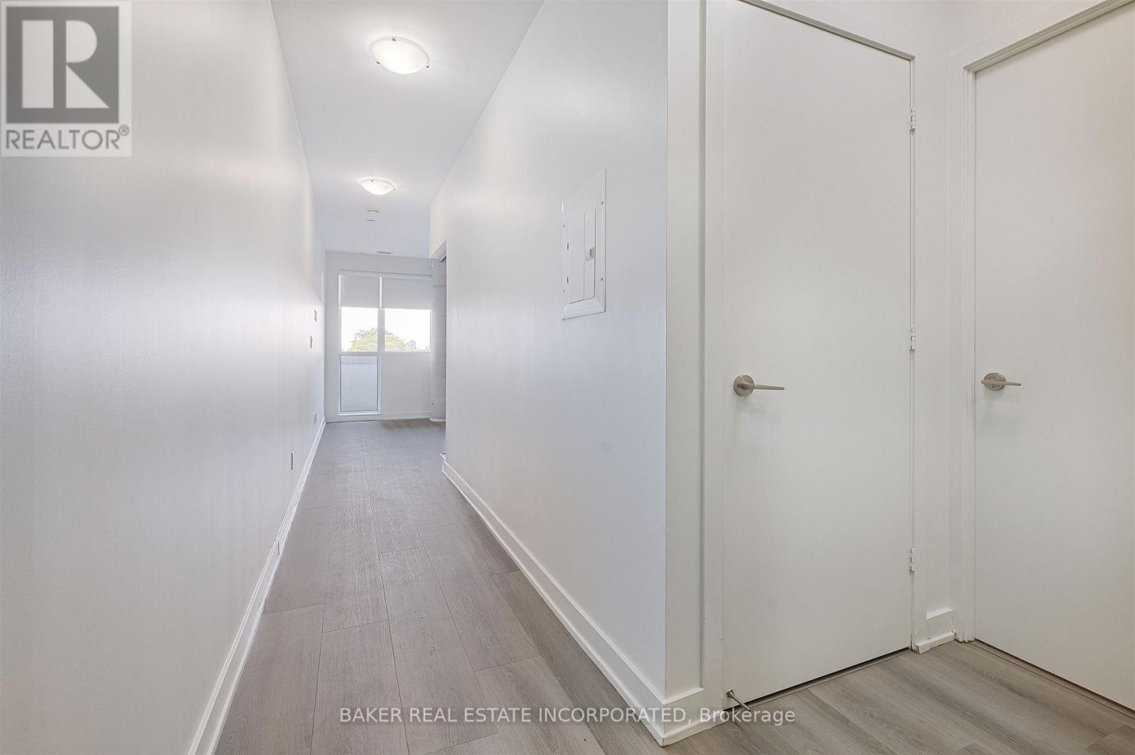 219 - 501 St Clair Avenue W, Toronto, Ontario  M5P 0A2 - Photo 6 - C12567444