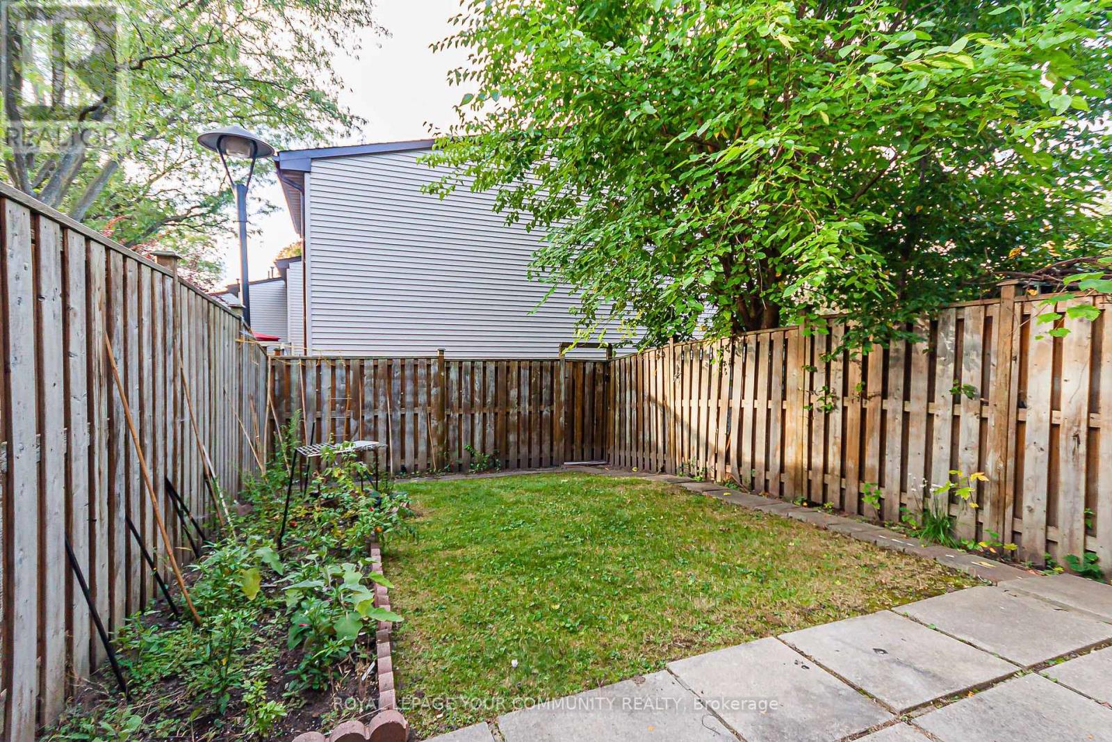 22 - 189 Springhead Gardens, Richmond Hill, Ontario  L4C 5C7 - Photo 26 - N12567068