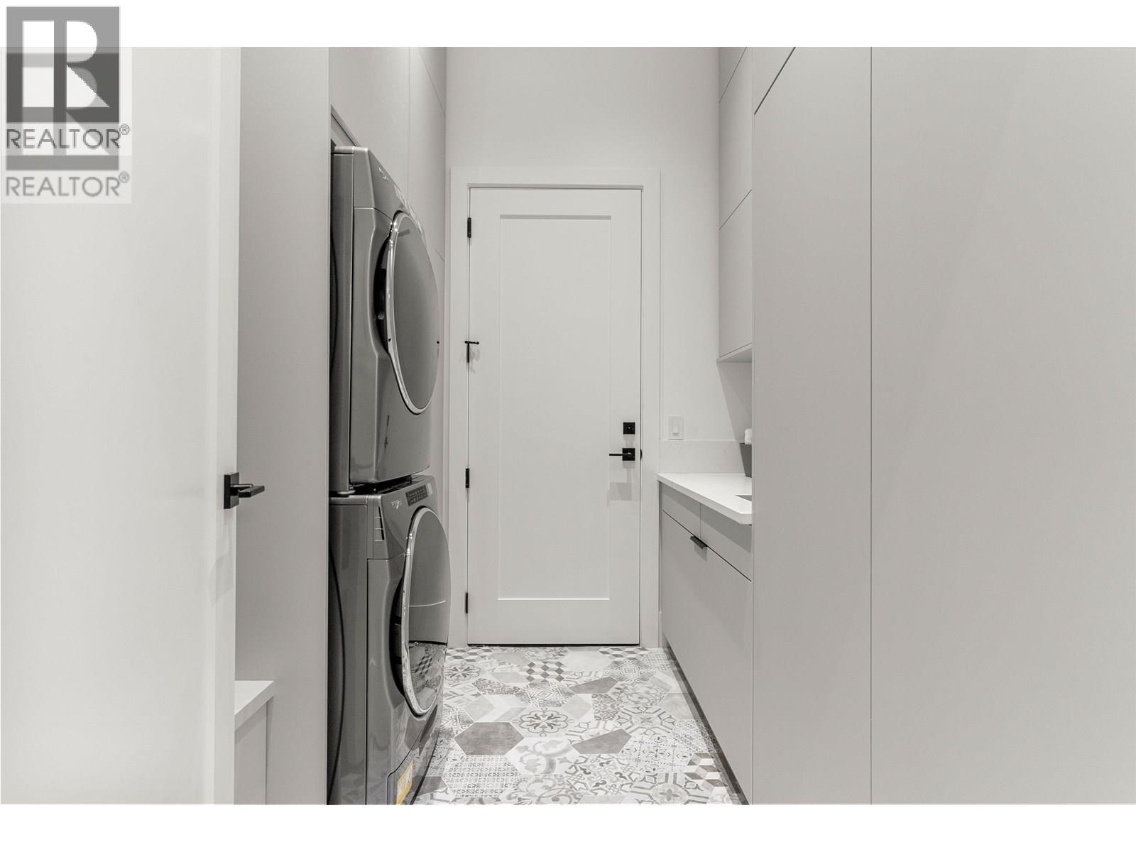 1616 Braid Road, Delta, British Columbia  V4L 1T4 - Photo 13 - R3069039