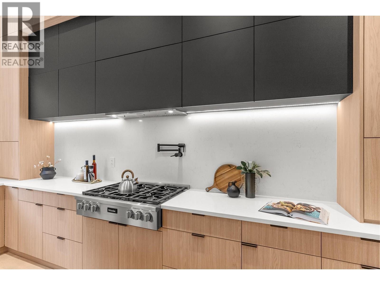 1616 Braid Road, Delta, British Columbia  V4L 1T4 - Photo 10 - R3069039