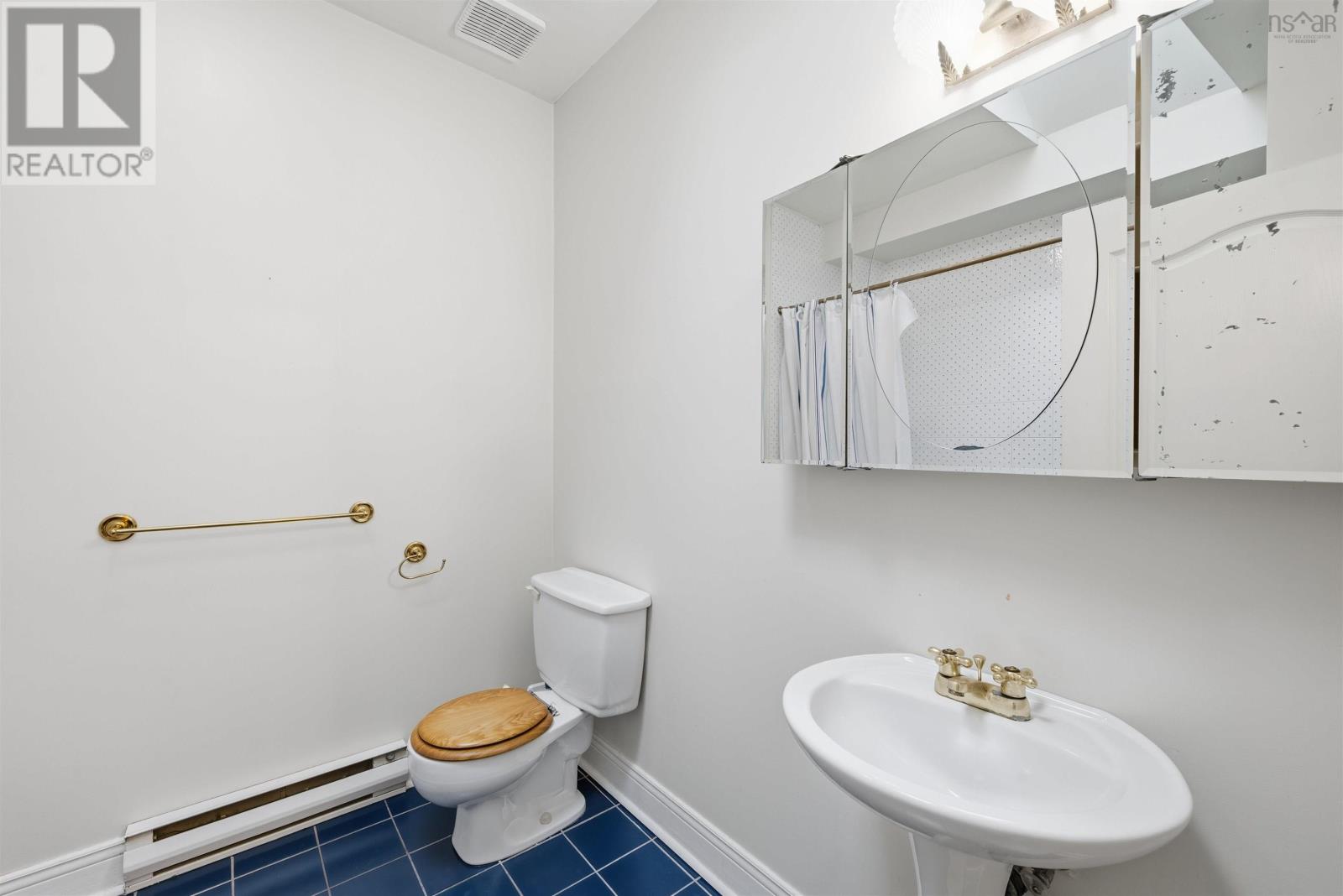 5 1049 South Park Street, Halifax, Nova Scotia  B3H 2W5 - Photo 32 - 202528410