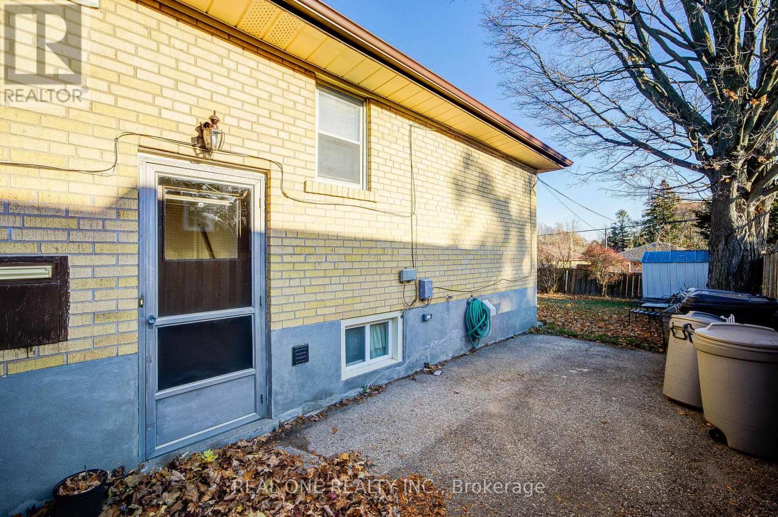 73 Farmbrook Road, Toronto, Ontario  M1J 2S6 - Photo 38 - E12567362