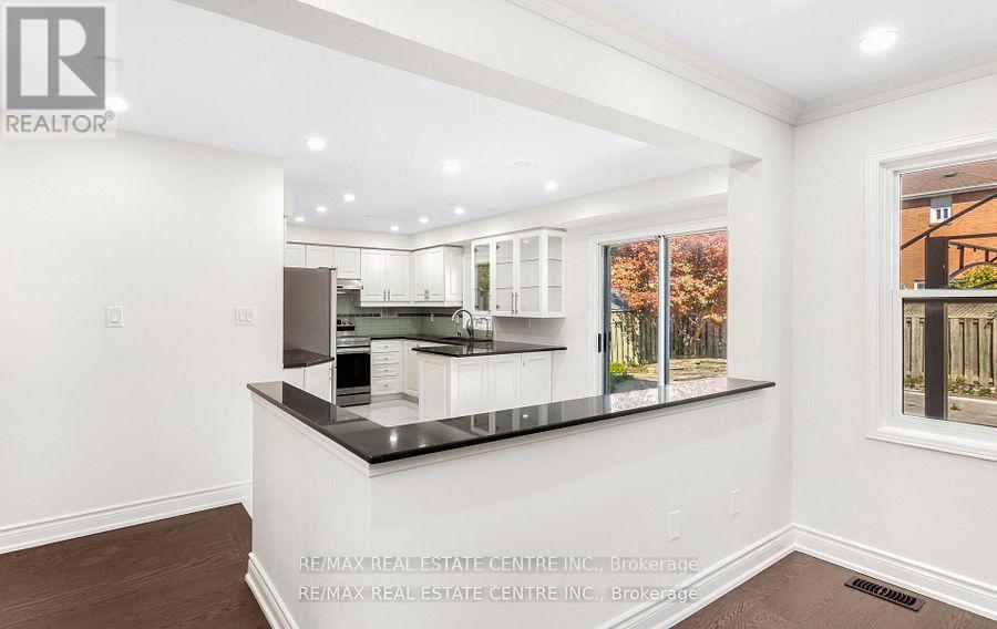 42 Howes Street, Ajax, Ontario  L1T 3V5 - Photo 12 - E12567396