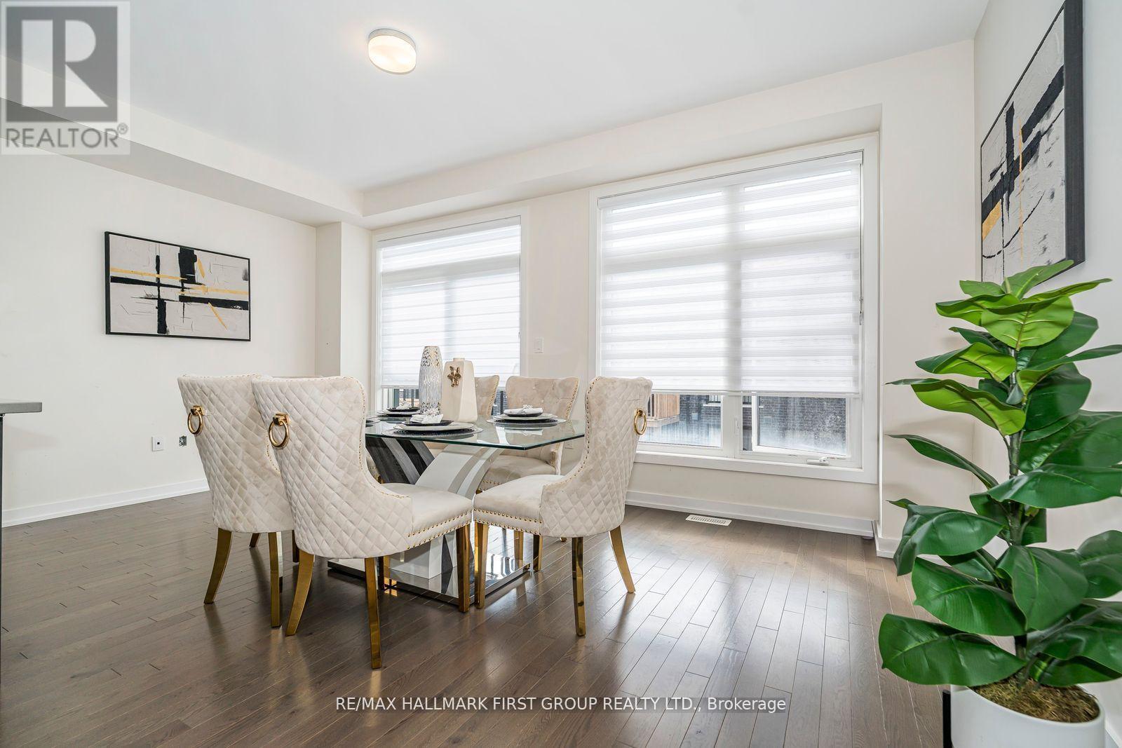 2519 Castlegate Crossing, Pickering, Ontario  L1X 0H8 - Photo 12 - E12567432