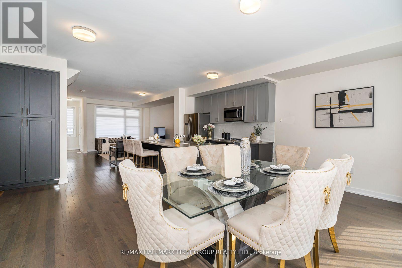 2519 Castlegate Crossing, Pickering, Ontario  L1X 0H8 - Photo 14 - E12567432