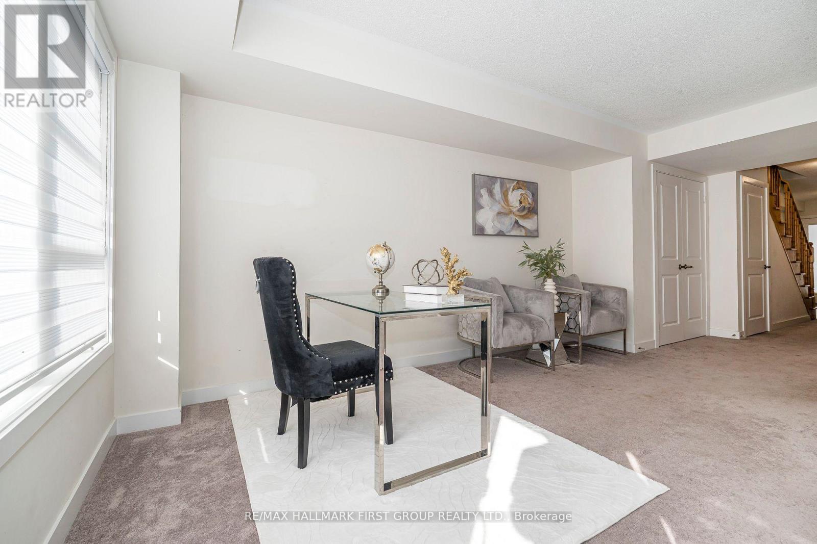 2519 Castlegate Crossing, Pickering, Ontario  L1X 0H8 - Photo 34 - E12567432