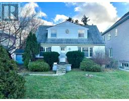 7 DEVONDALE AVENUE, Toronto, Ontario