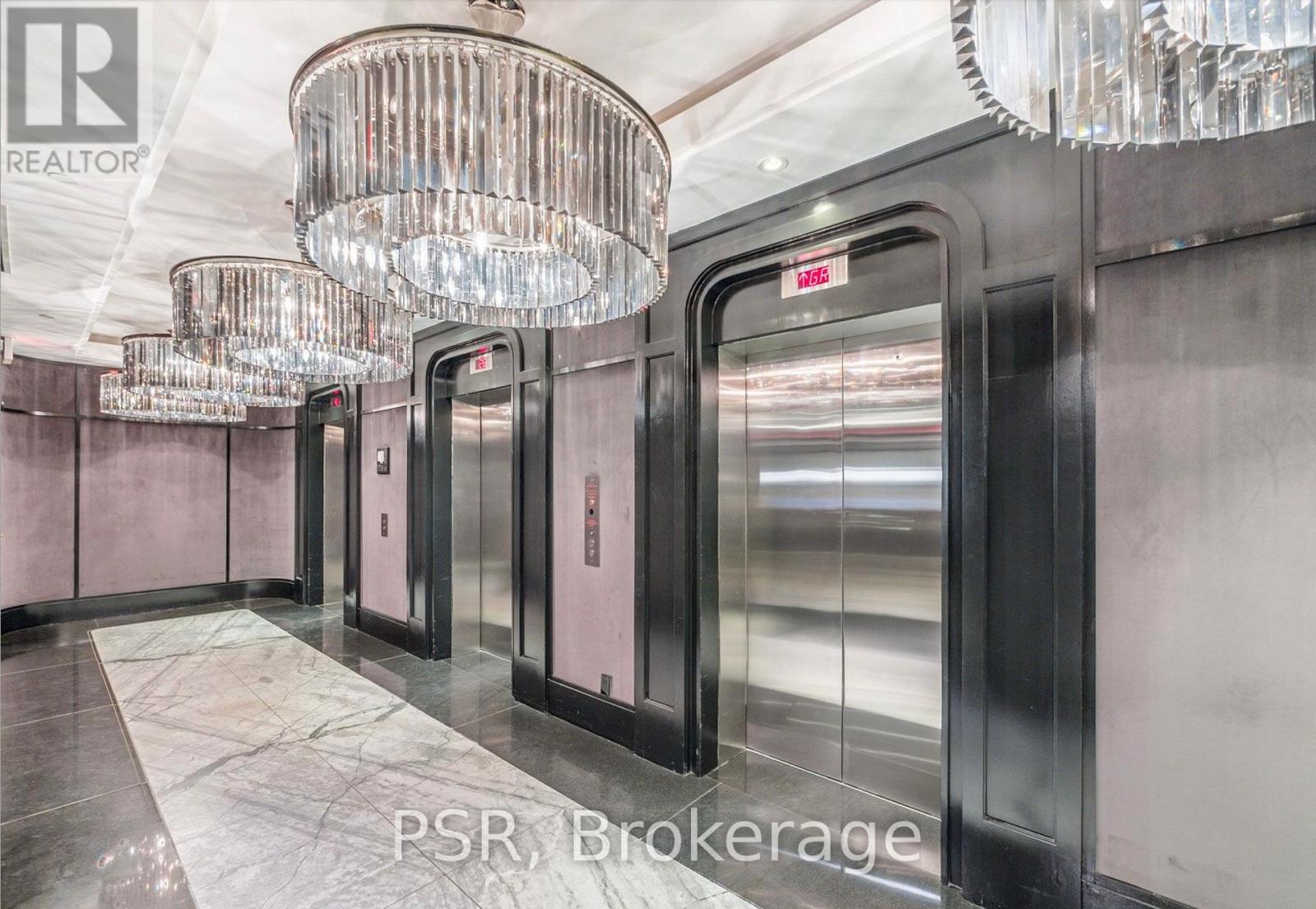 2101 - 88 Blue Jays Way, Toronto, Ontario  M5V 2G3 - Photo 24 - C12499890