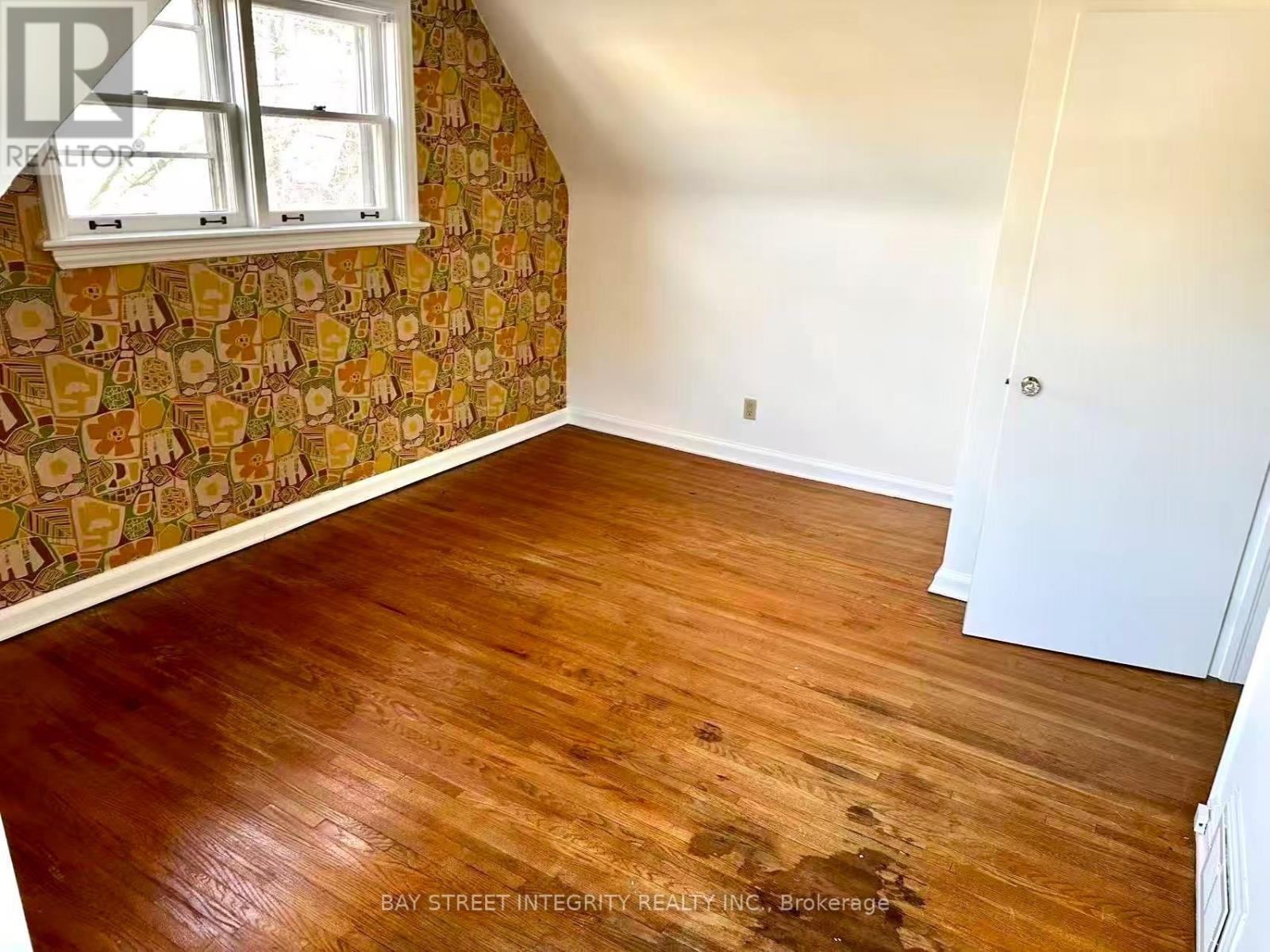 7 Devondale Avenue, Toronto, Ontario  M2R 2C9 - Photo 10 - C12561244