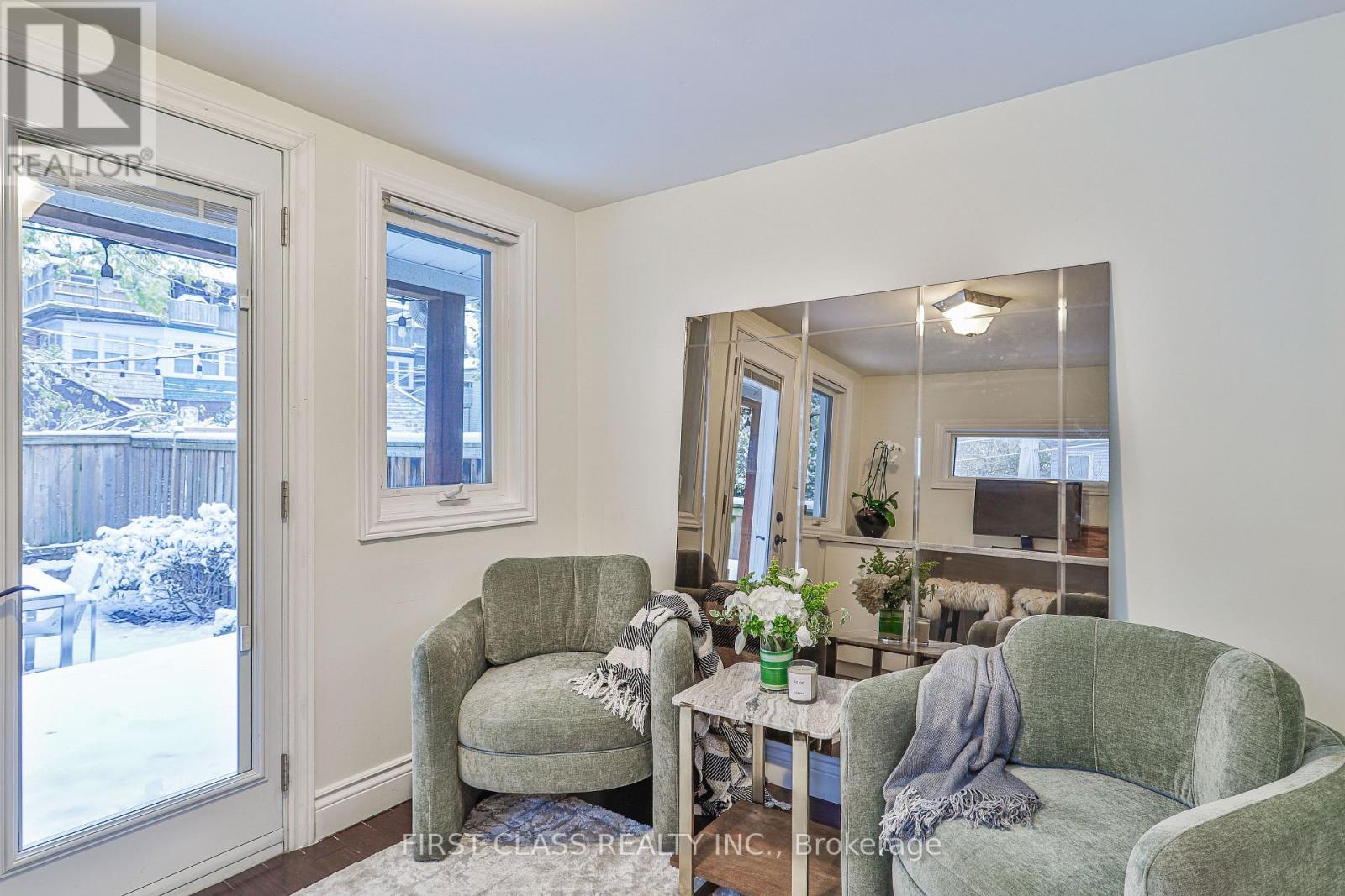 14 Herbert Avenue, Toronto, Ontario  M4L 3P9 - Photo 18 - E12566176