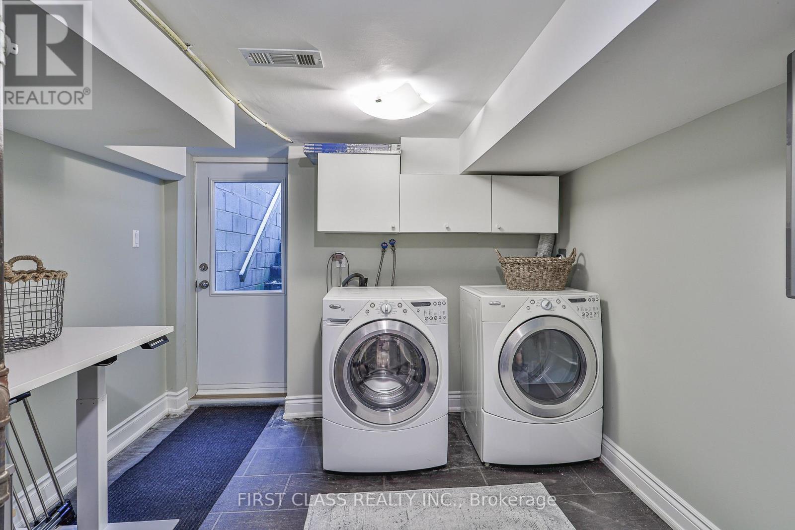 14 Herbert Avenue, Toronto, Ontario  M4L 3P9 - Photo 43 - E12566176