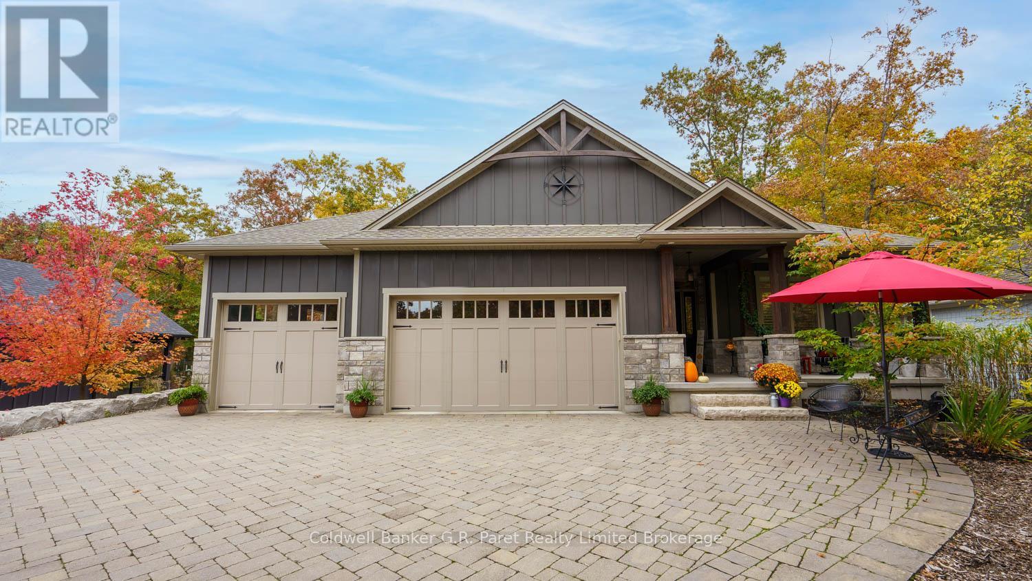 10151 Pinery Bluffs Road, Lambton Shores, Ontario N0M 1T0 - Photo 2 - X12471390