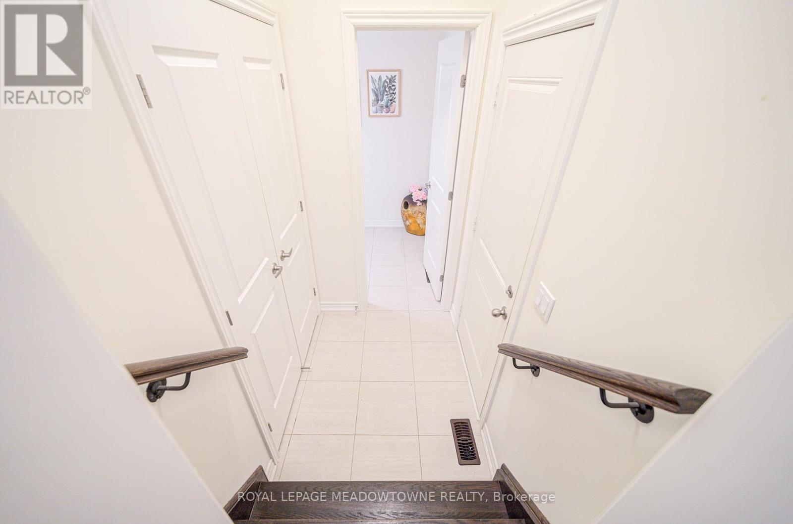 95 Beckett Avenue, East Gwillimbury, Ontario  L9N 0S6 - Photo 10 - N12567354