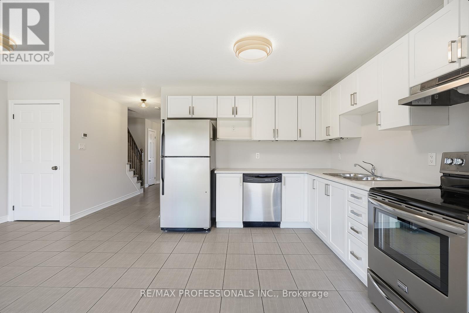 183 Hutchinson Drive, New Tecumseth, Ontario  L9R 1M4 - Photo 11 - N12567420